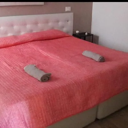 Lovely Typical Rialto Gæstehus *