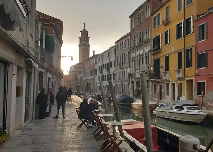 Lovely Typical Rialto Πανσιόν Βενετία